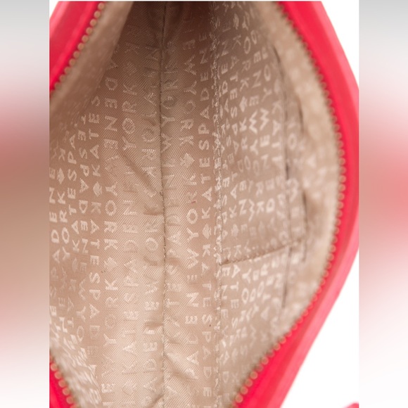 Last 1 ♠️ Kate Spade Camellia Street Amy Red Vinyl Cross Body Bag - Picture 4 of 7